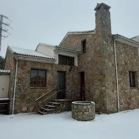 La Casa De Pi Сasa de vacaciones Torrecaballeros