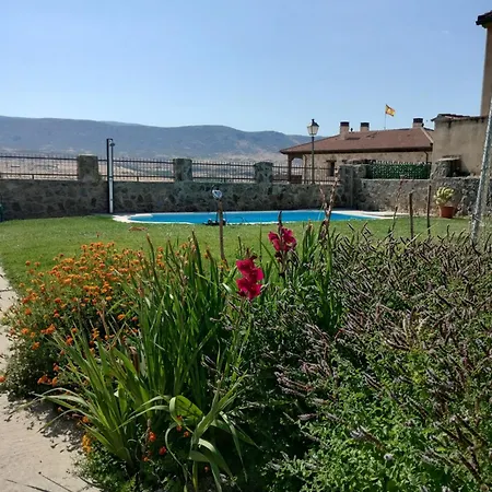La Casa De Pi Сasa de vacaciones Torrecaballeros